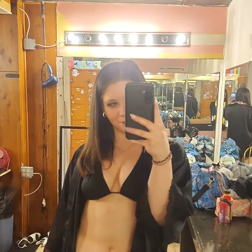 lacey mae 🫐