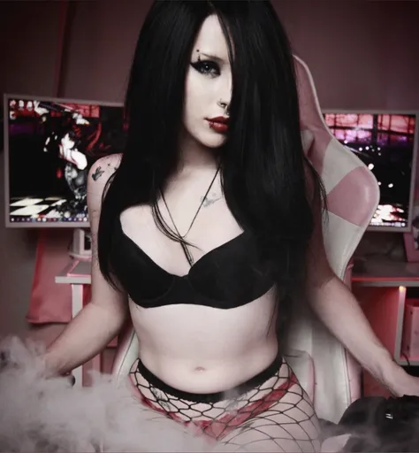 Maeve Macabre