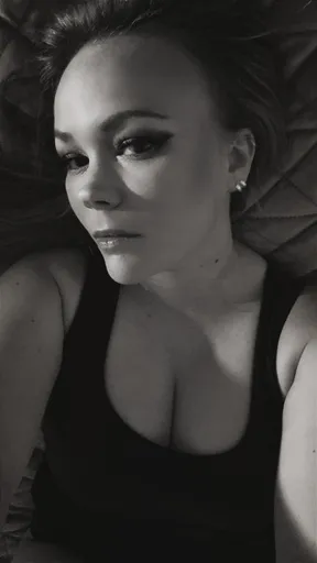 Make Me 👑