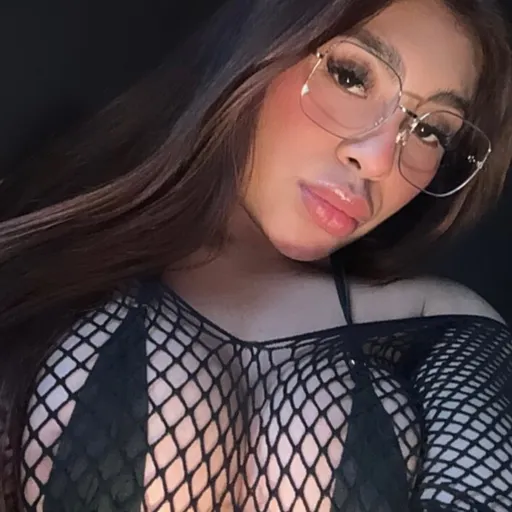 Mara Flores