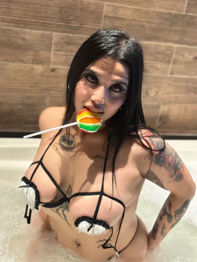 Meg Big Tits🫦