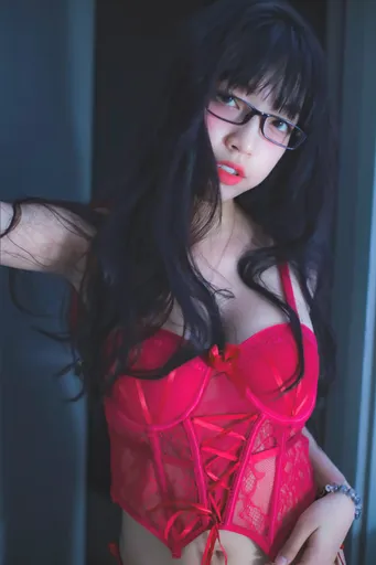Kate Hakimi