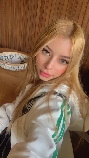 Mia 💖