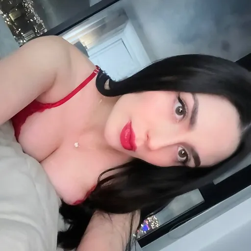 Mia
