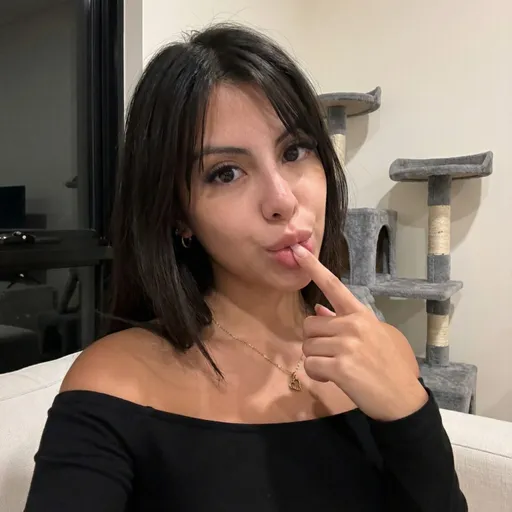 mia