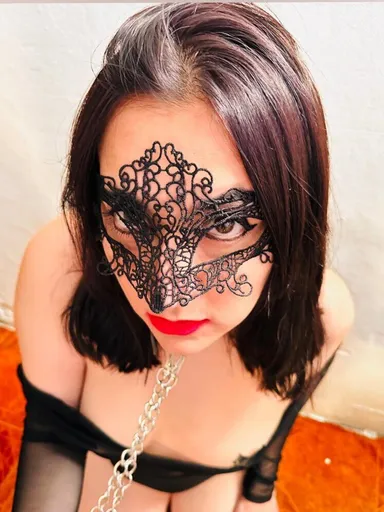Mia SinnerX