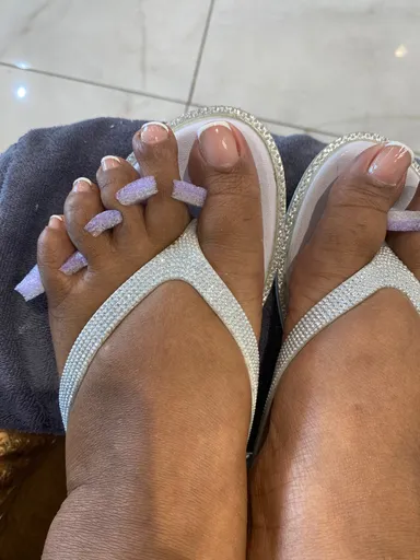 MinnowPrettyFeet