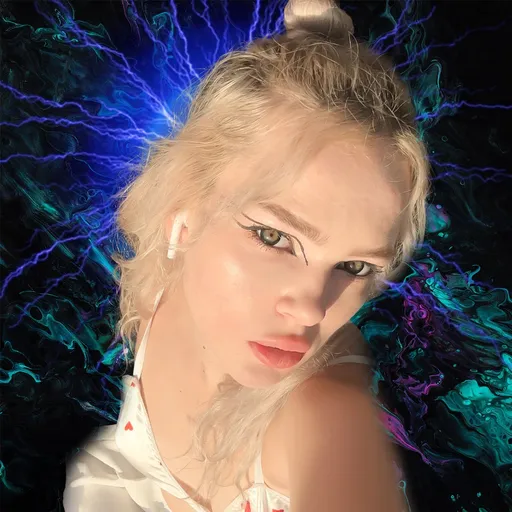♡ 𝓜𝓲𝓼𝓪 𝓐𝓶𝓪𝓷𝓮 ♡