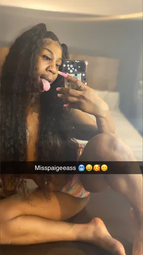 Fineazzpaige