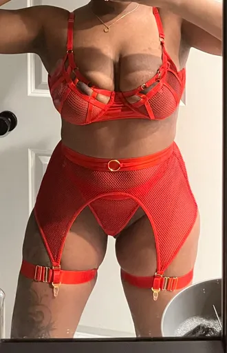 MistressKaiaKage