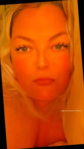 Hot_Amber43