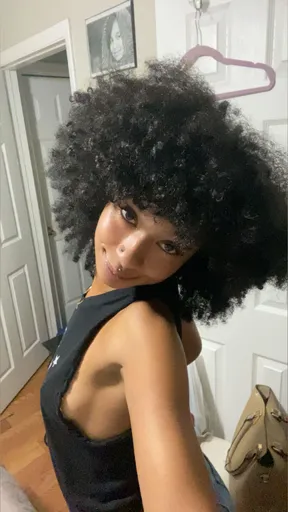 Yana bug🖤