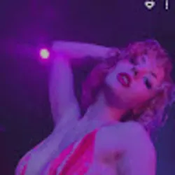 MonaMae