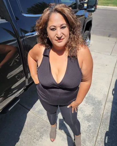 Ms.Curvy.V