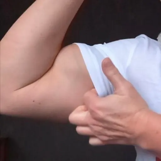 Bicep_Babe_PEAKS