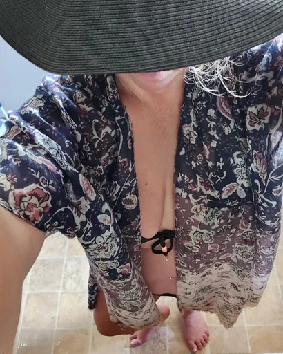 J J