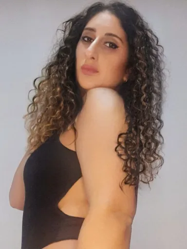 BIG ASS 🍑💛