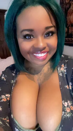 NaughtyVonni