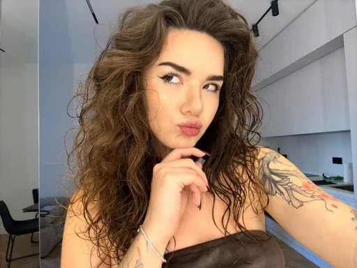 ✨ 𝒩𝑒𝓀𝑜𝒮𝓌𝑒𝑒𝓉 ✨