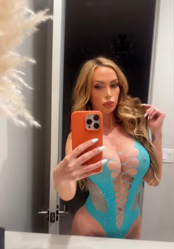🩵 Nikki Benz
