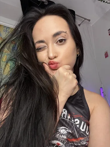 Nikky Uwu