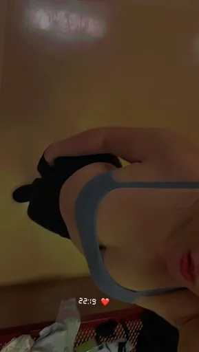 🦋