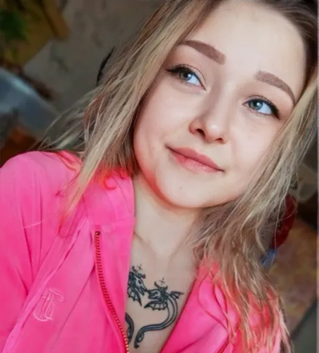 Olena 🍭
