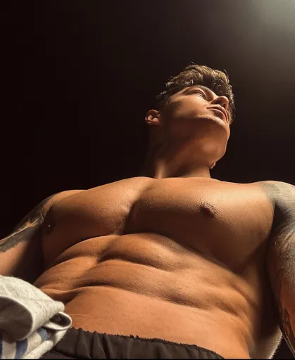 Olly | PPV Page