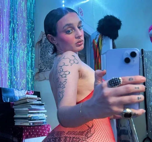 Ms.Smut