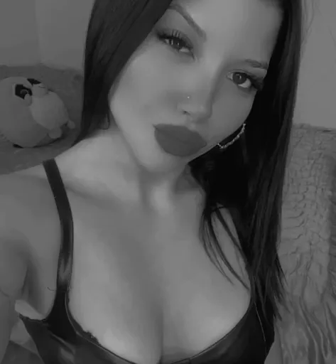 𝐏𝐀𝐋𝐎𝐌𝐀 💋