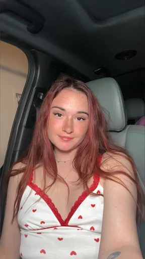 Petitebby22