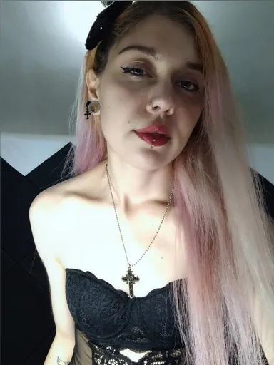 Pinky Stardust