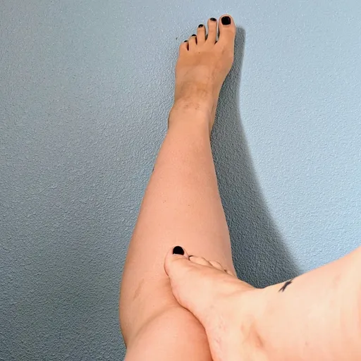 FeetOfYourDreams