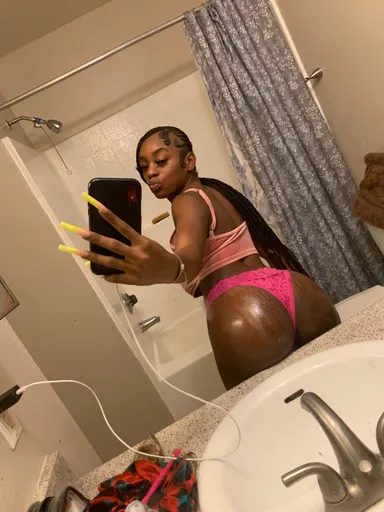 👀 𝙒𝙃𝙔 𝙏𝙃𝙀𝙔 𝘾𝘼𝙇𝙇 𝙈𝙀 𝙋𝙍𝙀𝙏𝙏𝙔 𝙋𝙐𝙎𝙎𝘾 😻💦