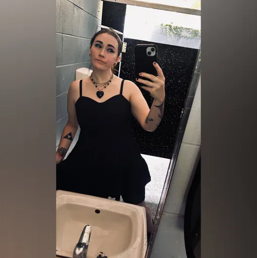 Morticia Modnight