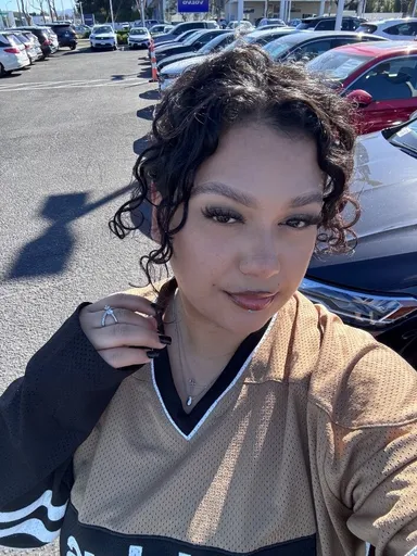 Queen Curls