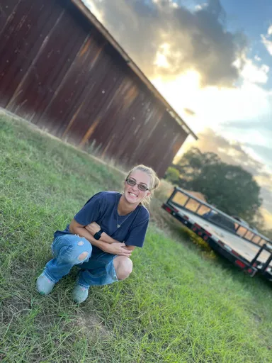 Farmgirl🩵Rae