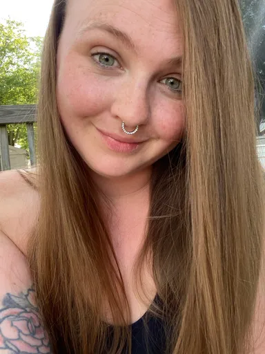 Raelee_Brat
