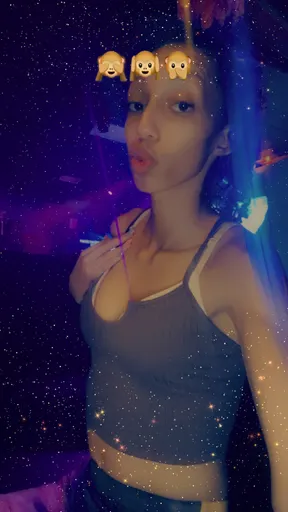 Sexy gal rosy