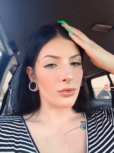 Aryn Jade