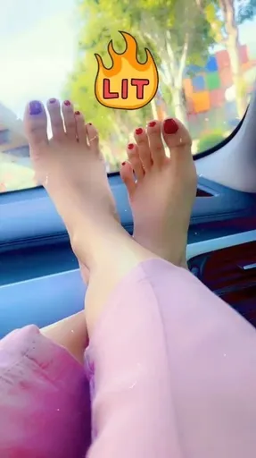 Secret_foot_pics4you