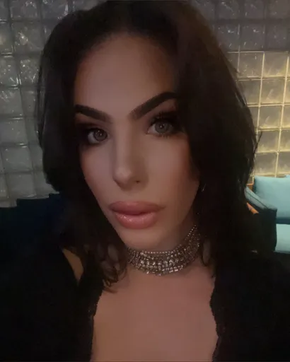 Seductive sofie