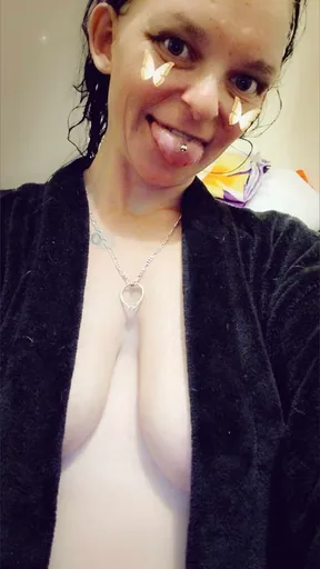 ShortStonerBitch