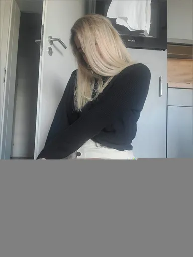 Shustova