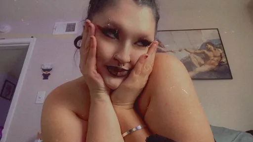 🖤 Evil Ms. V 🖤