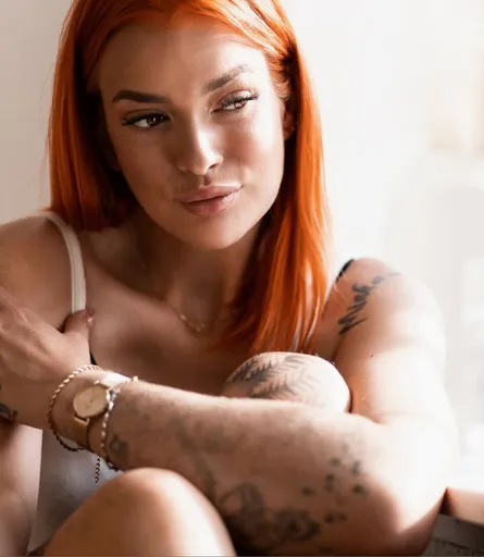 Simone