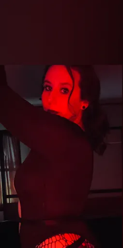 Mira Goth