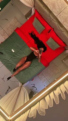 Snaxxxyy