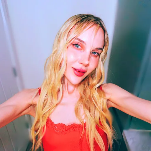 Sofie Skye 💗 VIP 💗