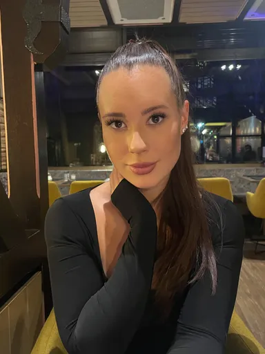 Ava🥰